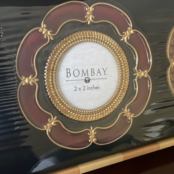 SET/3 FRAMES BOMBAY COMPANY Set of 3 Enameled Flower Frames, New in sealed box - Picture 4 of 12